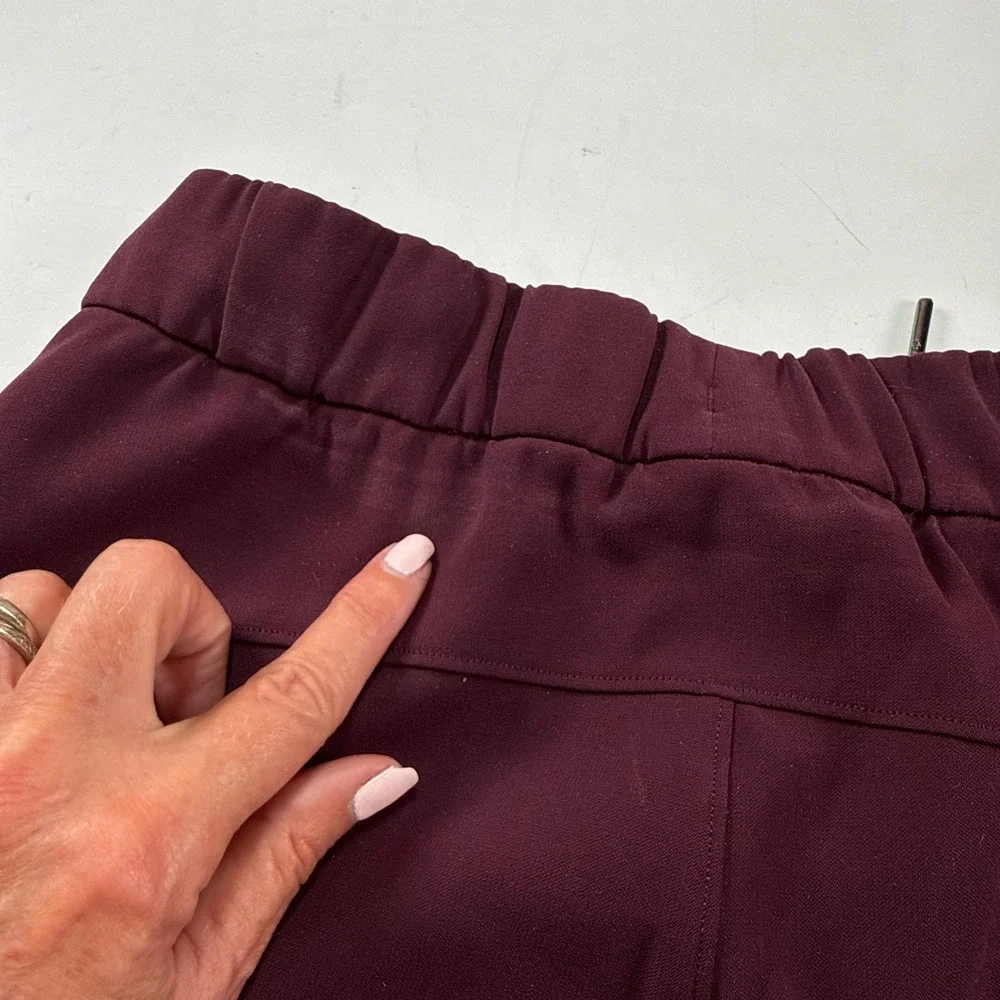 Lululemon Jogger Pants Plum Maroon Drawstring‎ Stretch Athletic Women's Size 4